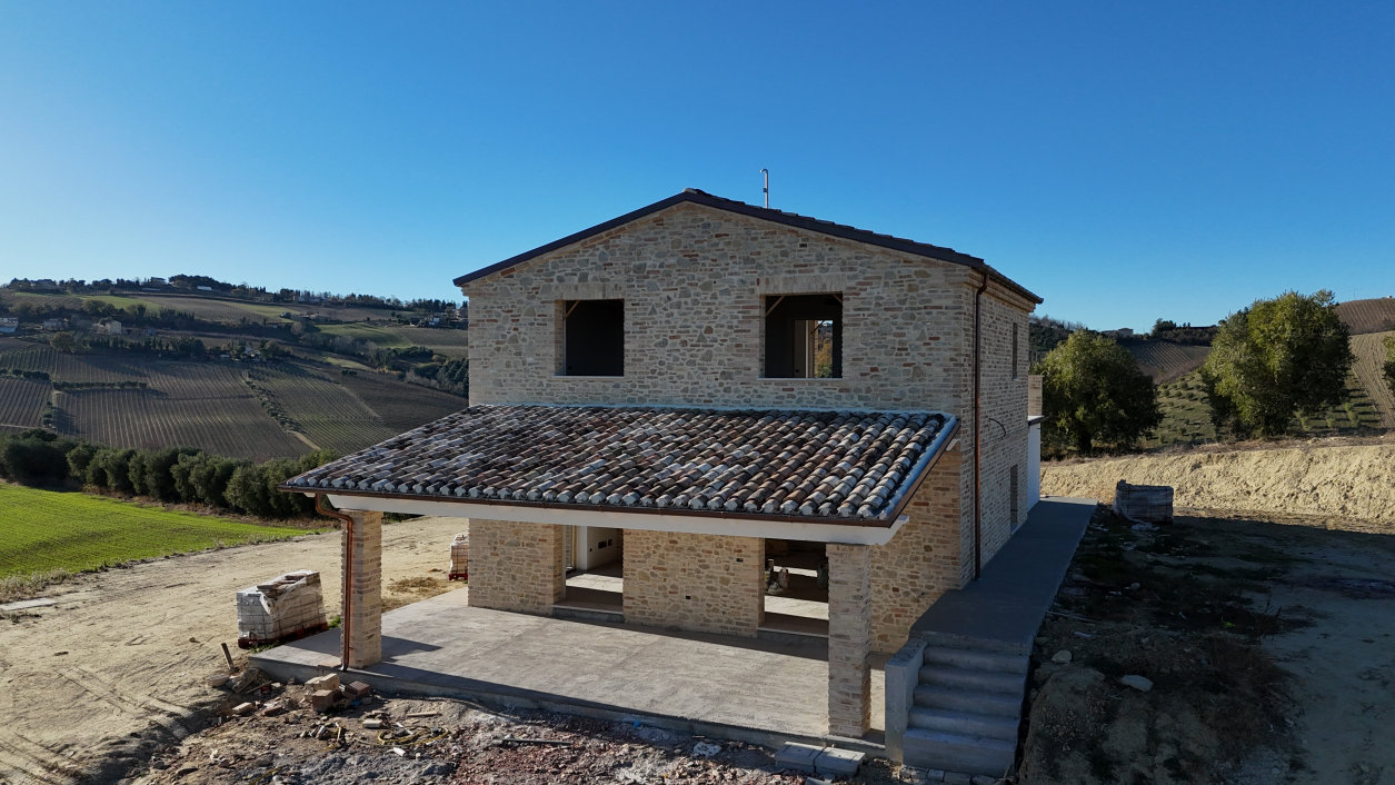 Villa for sale in Cossignano