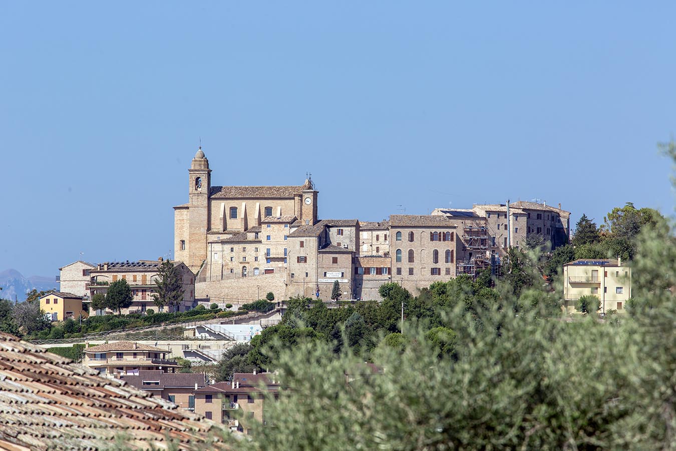 Country house with sea view in Le Marche
