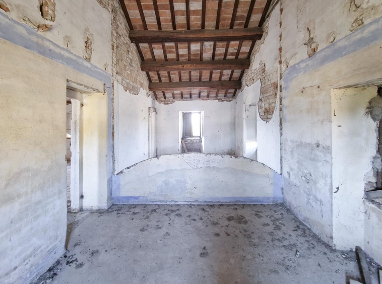 Country house with sea view in Le Marche