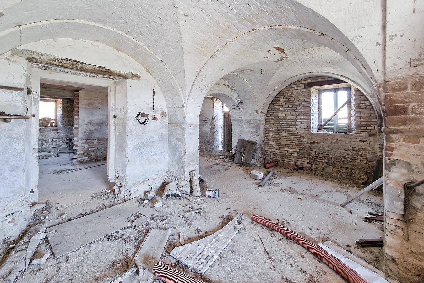 Country house with sea view in Le Marche