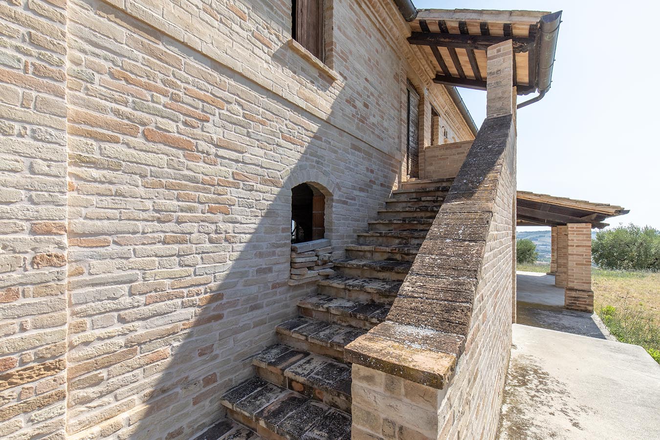 Country house with sea view in Le Marche