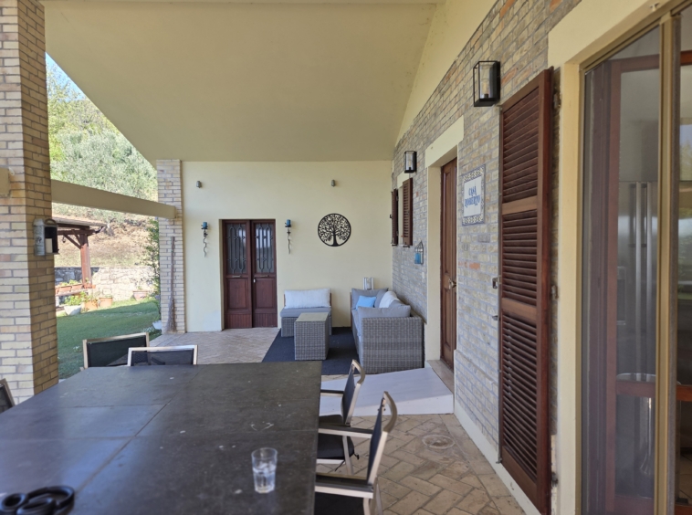 Country house with Pool in Le Marche