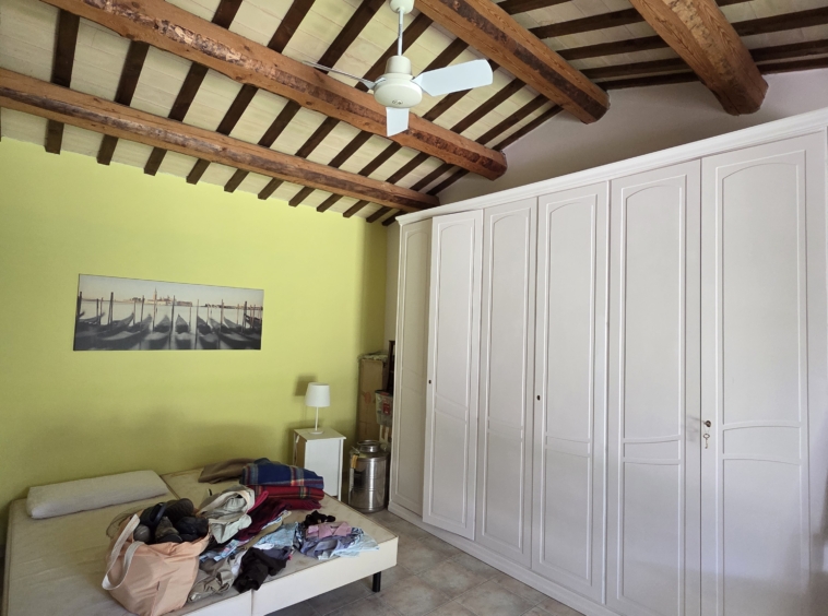 Country house with Pool in Le Marche