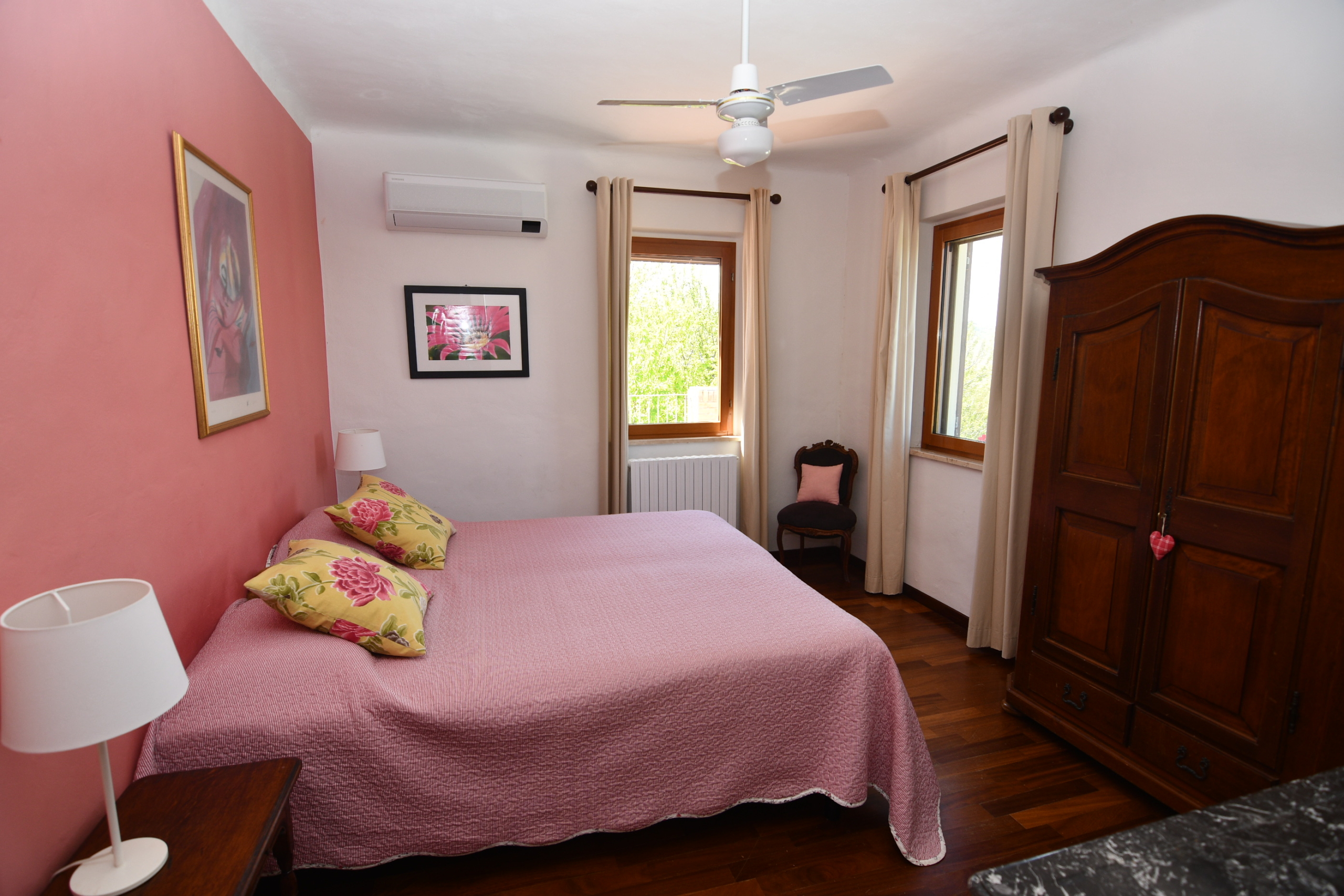 Country house with Pool in Le Marche