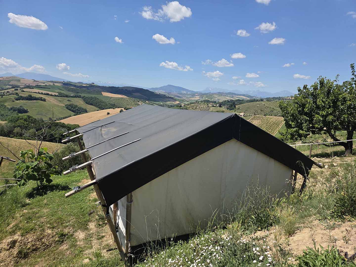 Agricamping in Montefiore dell’aso Agricamping in Montefiore dell'aso