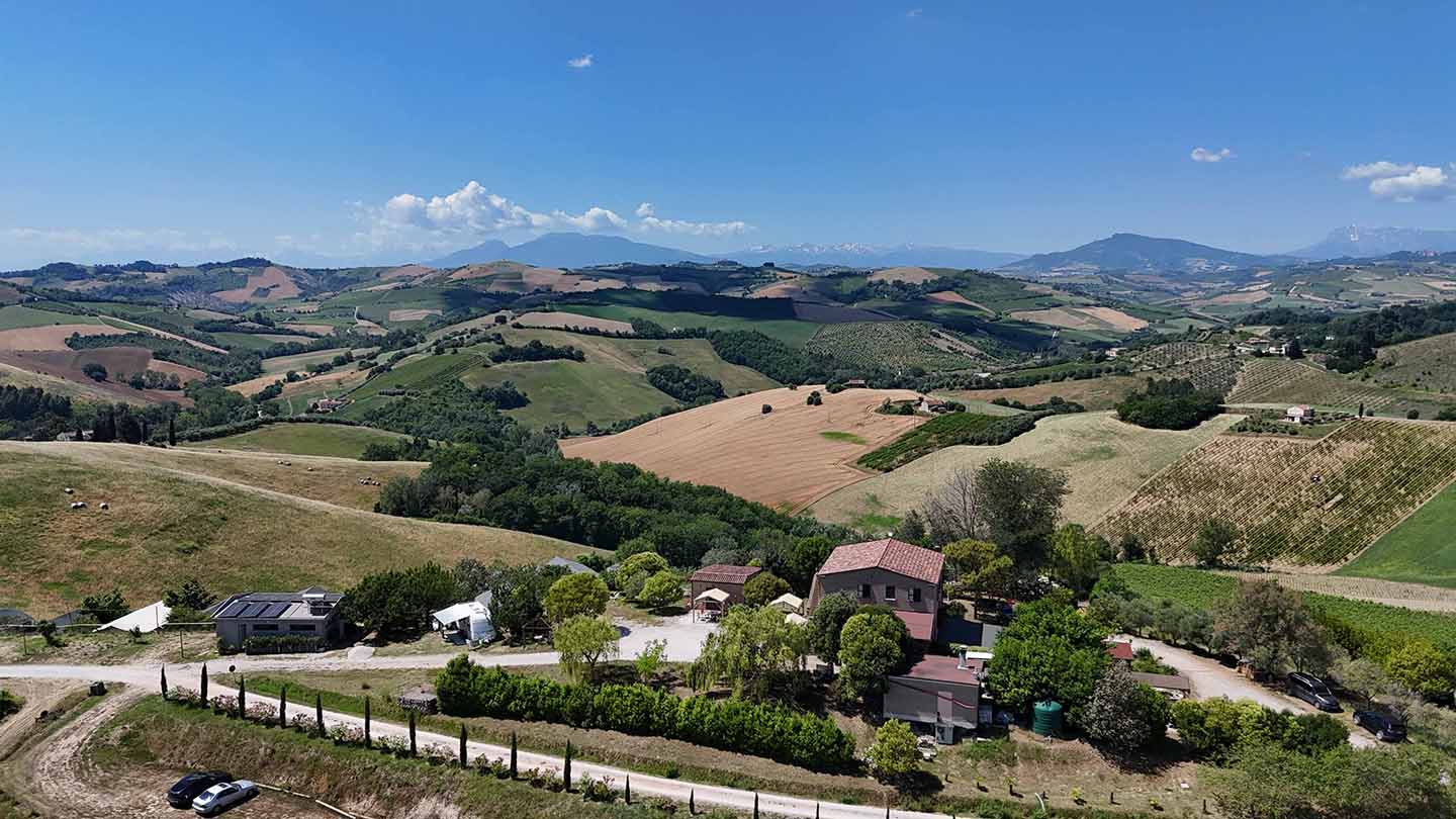 Agricamping in Montefiore dell’aso Agricamping in Montefiore dell'aso