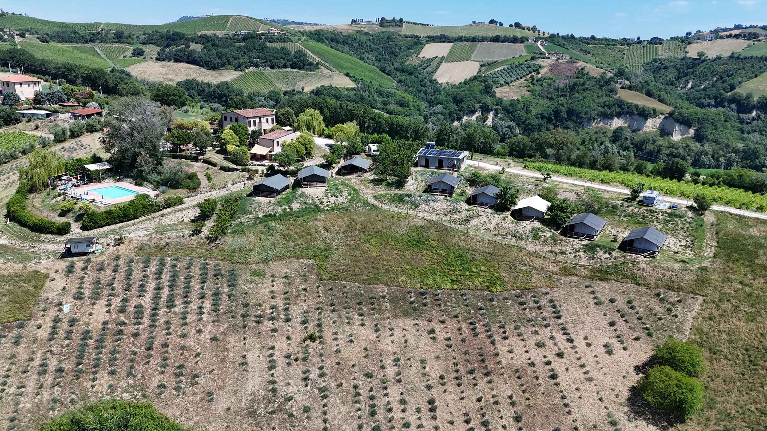 Agricamping in Montefiore dell’aso Agricamping in Montefiore dell'aso